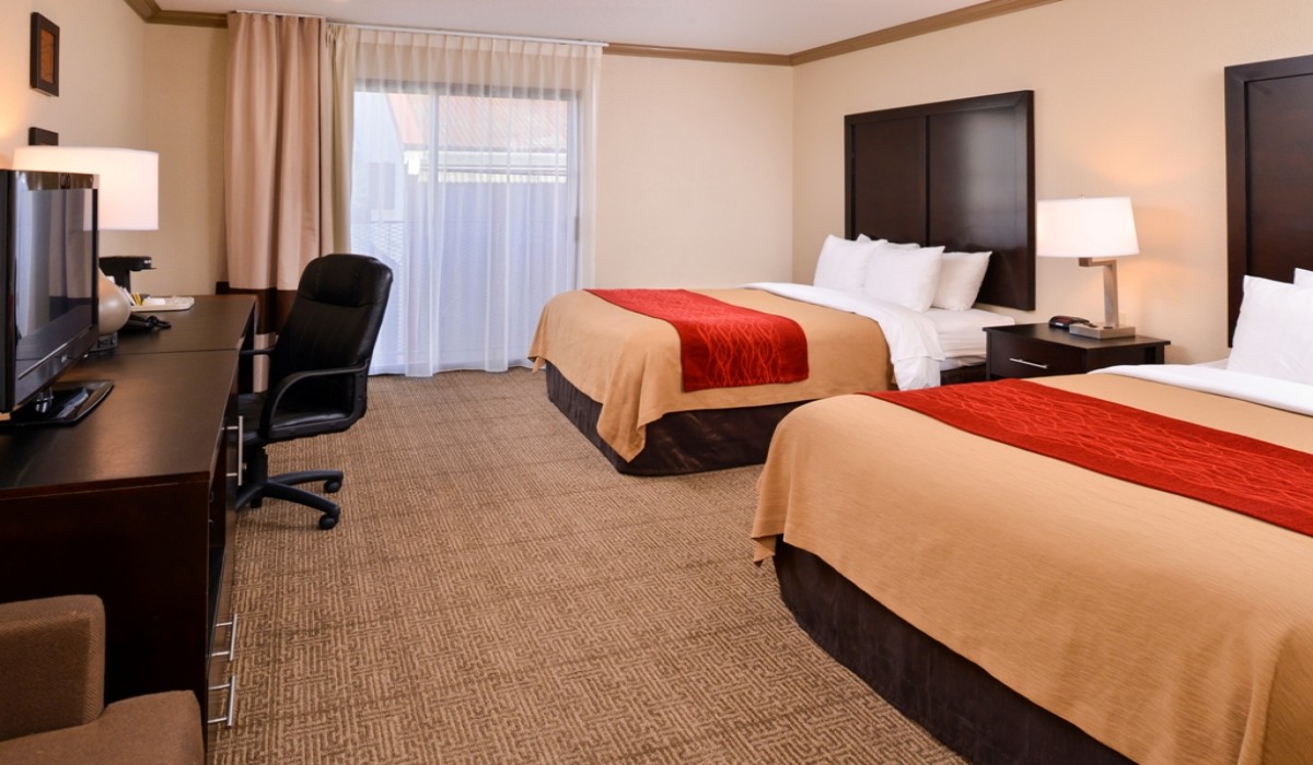 Standard Room, 2 Queen Beds, Accessible at the Comfort Inn Castro Valley